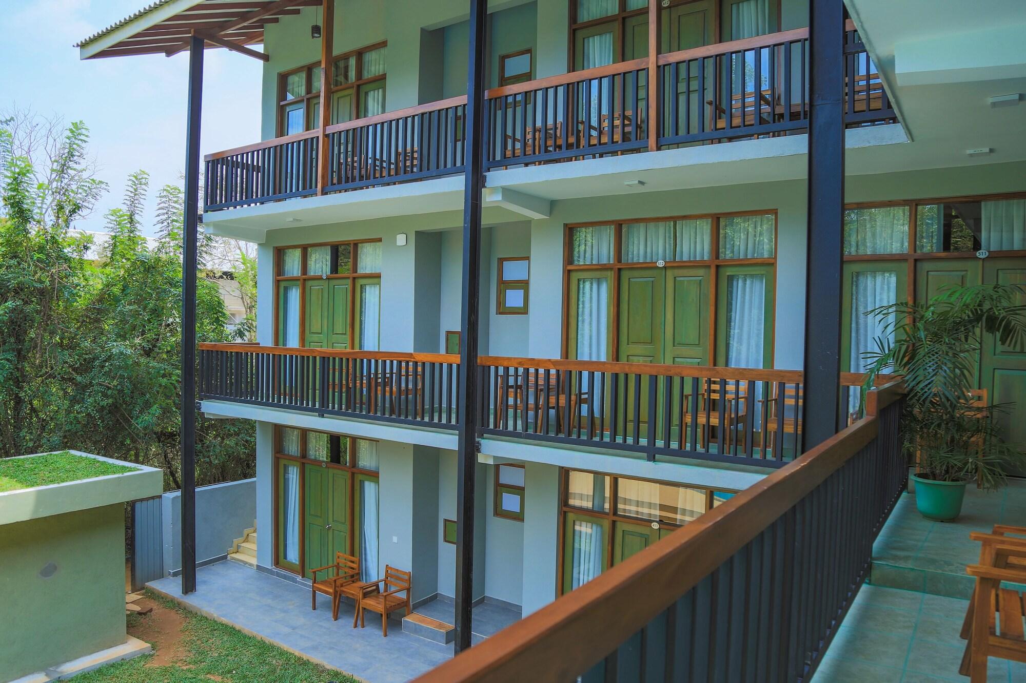 Fresco Water Villa Sigiriya Exterior photo